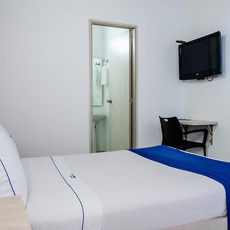 Hotel Suite del Parque Medellín Esterno foto